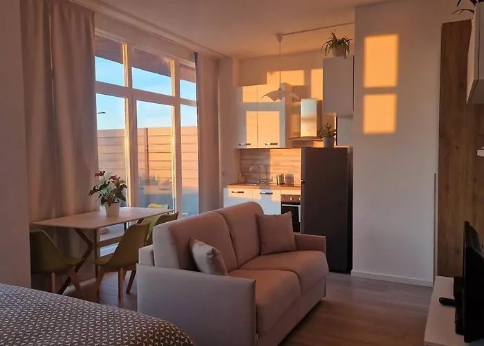 Cozy Flat For Vacation& Business In Famagosta Area