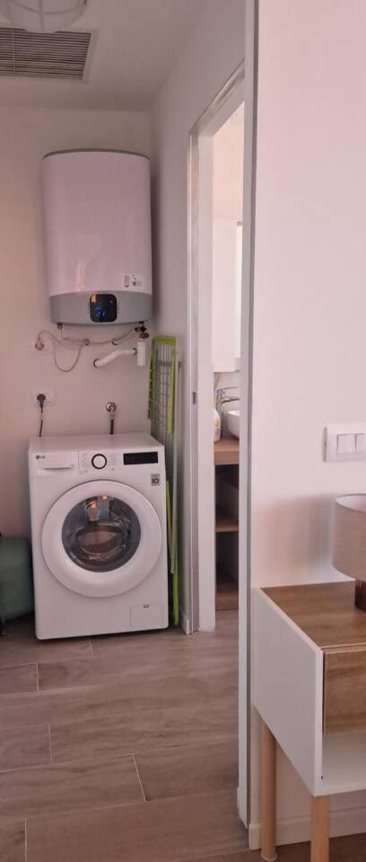 Cozy Flat For Vacation& Business In Famagosta Area