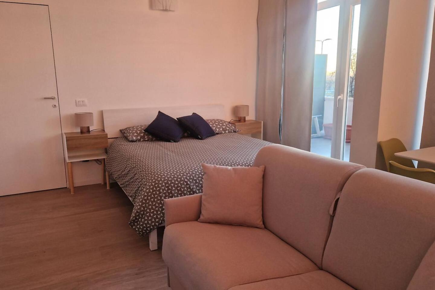 Cozy Flat For Vacation& Business In Famagosta Area Appartement